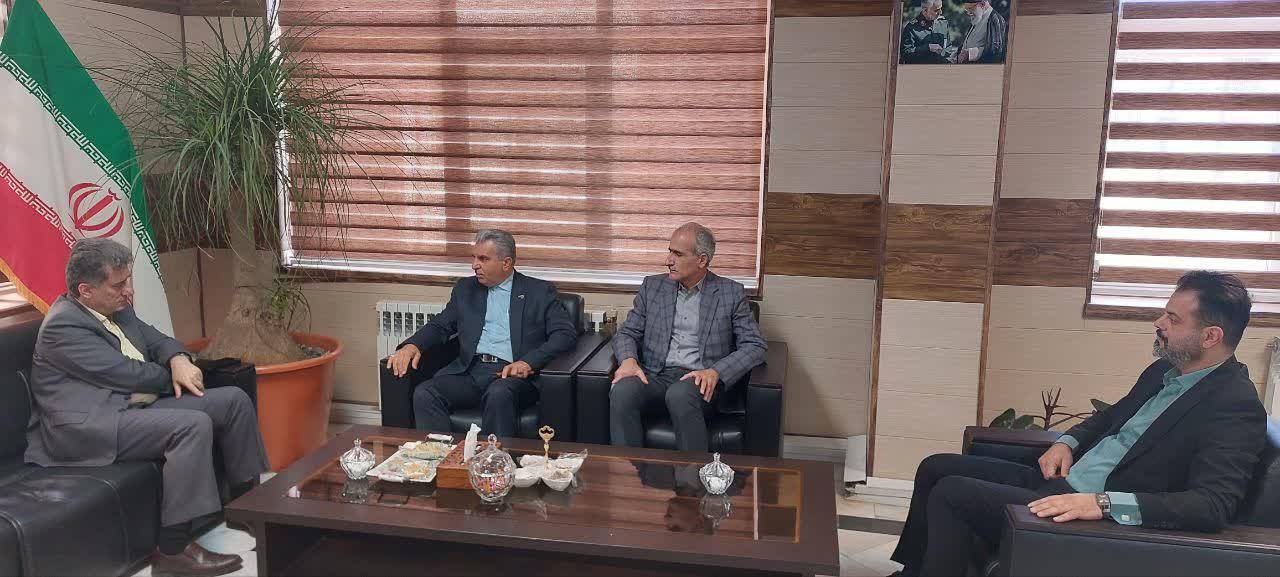 دیدار مدیر کل هواشناسی گیلان با فرماندار رودسر