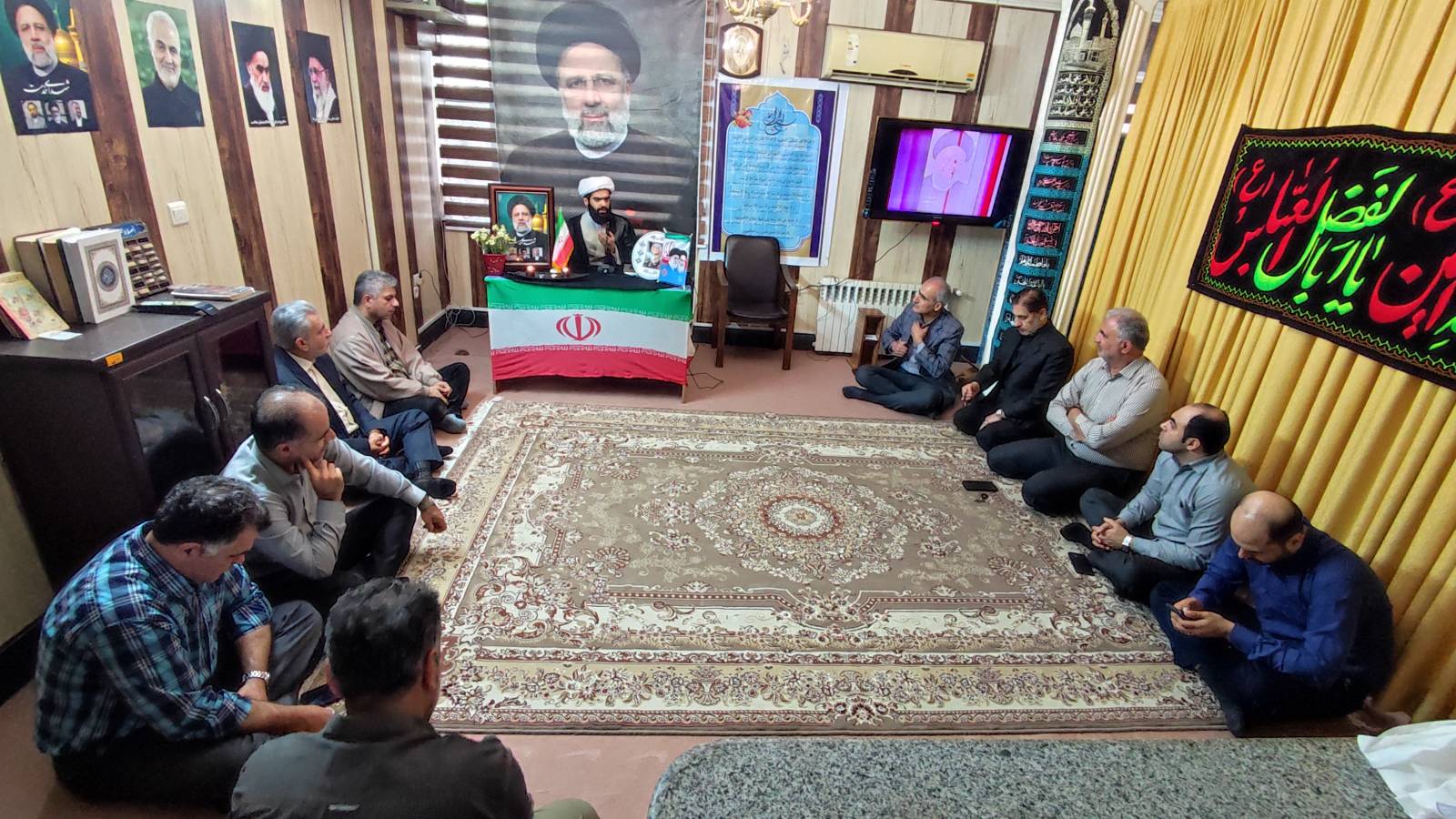 مراسم گرامیداشت اولین سالگرد شهادت رئیس‌جمهور آیت‌الله سید ابراهیم رئیسی و همراهان در اداره کل هواشناسی گیلان برگزار شد
